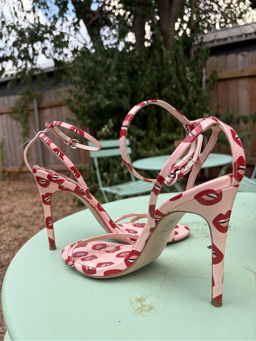 Zara Pink Lip-Print Strappy High Heels